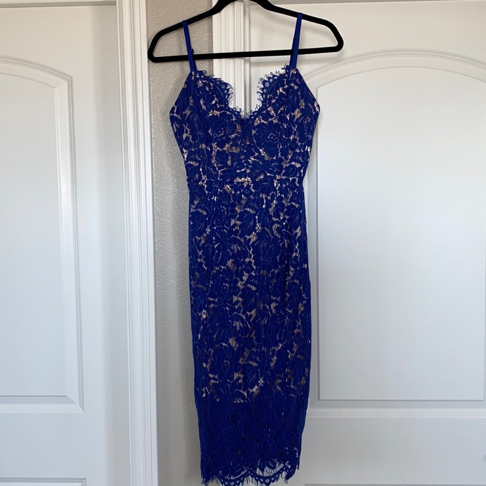Lace dress